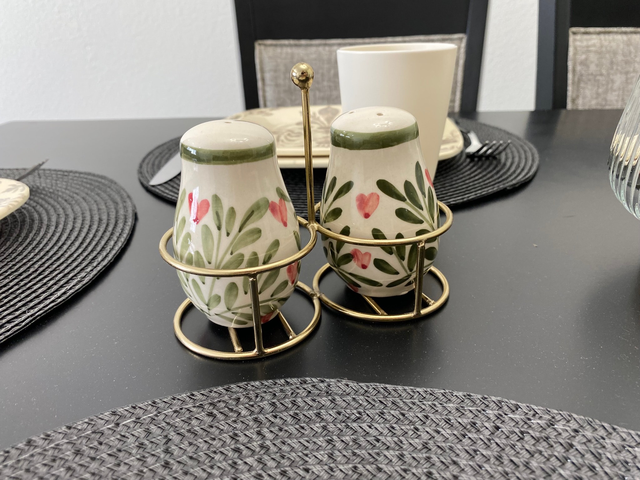 Elegant dinnerware and place settings