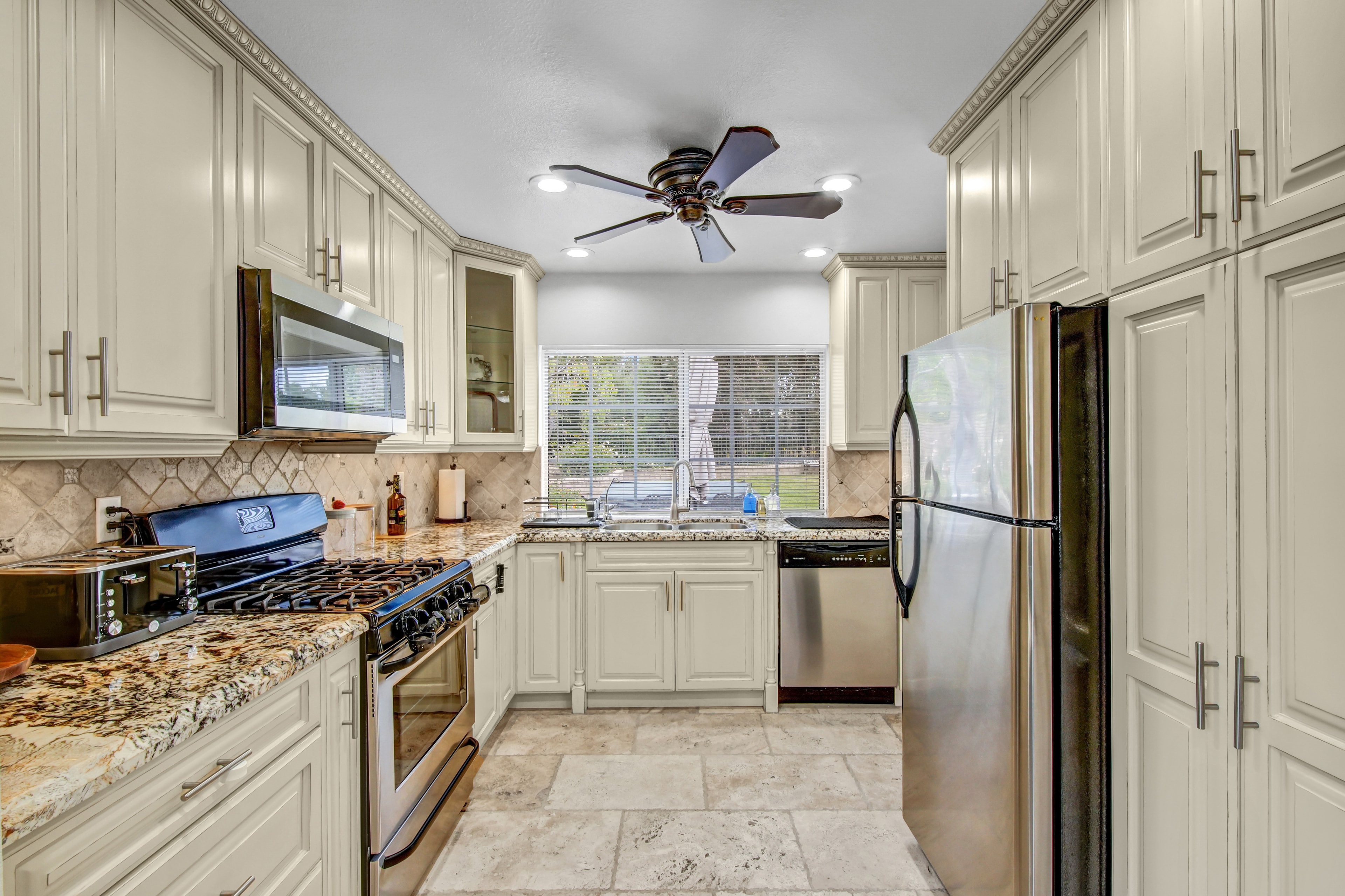 Fully equipped kitchen for home-cooked meals